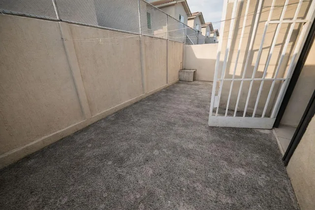 Casa en Venta en La Urbanización Villa Bonita, Guayas — imagen 2