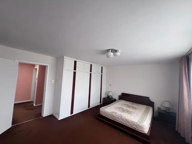 Exclusiva Residencia de 707 m² en El Pinar Alto con Terrazas y Jardines — imagen 4