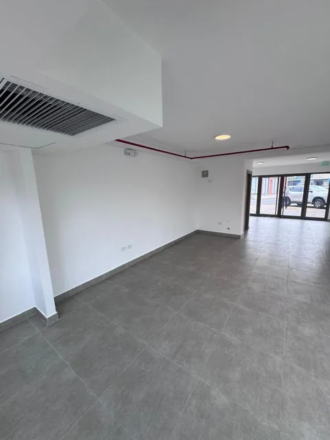 Se Vende Local Comercial en Almax Center [km 14.5 Vía a Sambo ], Guayas — imagen 4