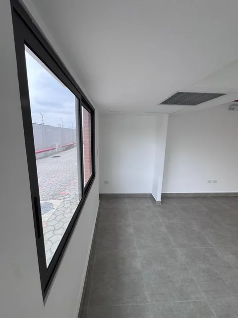 Se Vende Local Comercial en Almax Center [km 14.5 Vía a Sambo ], Guayas — imagen 2