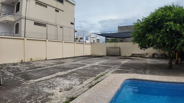 Terreno de Venta en Manta Zona Sur Jg, Manabí — imagen 2