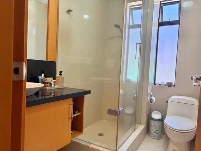 Mcl - Hermosa y Amplia Casa Venta - 4 Dorm. (1 Pb) - Sala de Estar - Santa Ines - Cumbaya — imagen 4