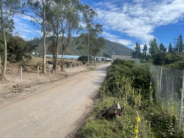 Calacali - Mitad del Mundo, en Venta Terreno Industrial 5000 m² — imagen 2