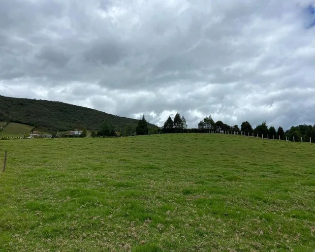 Hermoso Terreno en Venta, Sector Zhucay, Azuay — imagen 3