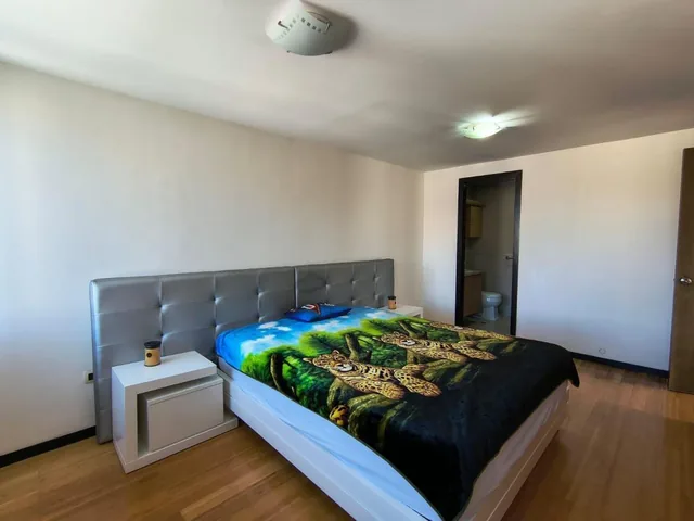 Duplex 2d + 2 Parqueaderos, Sector Cne Bosmediano en Venta — imagen 4