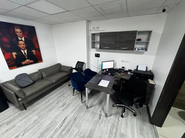 Oficina Profesional en Center, Guayas — imagen 5