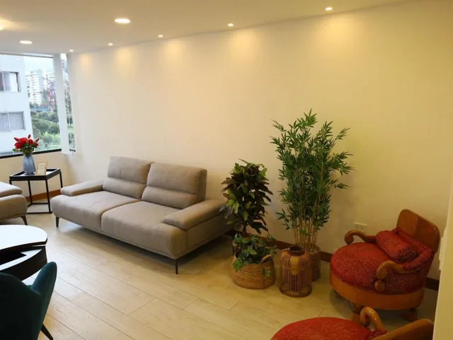 Departamento de Lujo en Renta | República del Salvador, Quito — imagen 5