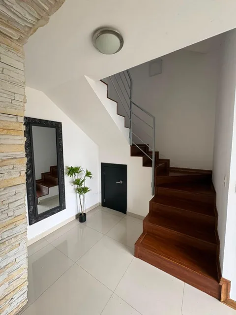 Linda Casa en Venta 3 Dorm Marianitas de Calderon — imagen 3