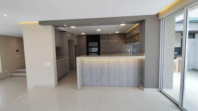 Casa de Venta en El Sector Rancho San Francisco — imagen 2