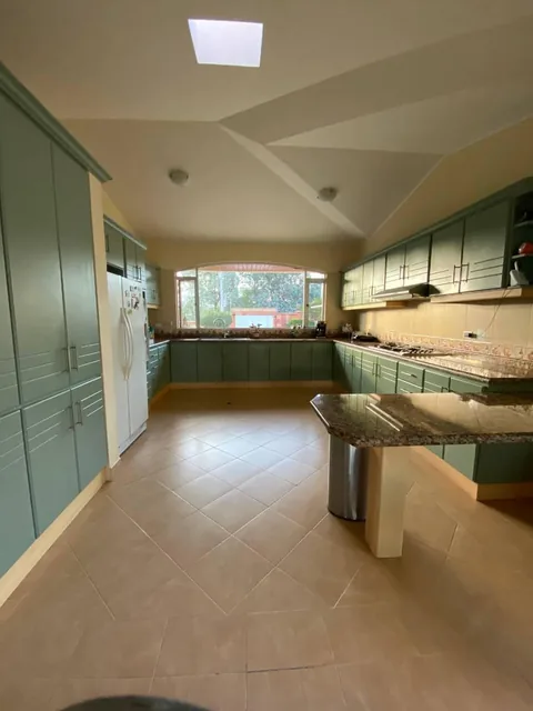 Venta Elegante Quinta Chiviquí Piscina Árboles Frutales Casa Empleados Cancha — imagen 4