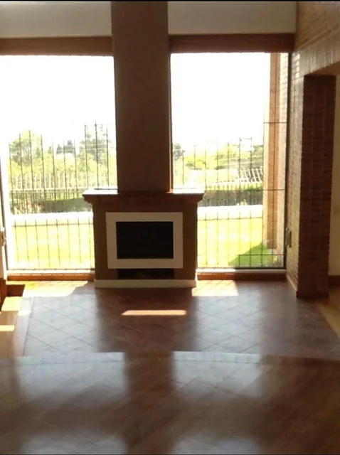 Se Vende Casa en Cumbayá — imagen 2