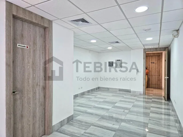 Oficina en Venta o Alquiler, Incluye Parqueo - Platinum 2, Av León Febres Cordero, Guayas — imagen 2