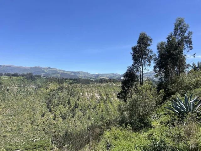 Terreno de Venta en Checa Urbanización de Lujo — imagen 3
