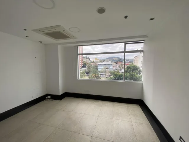 Oportunidad. Oficina de Venta Ubicada en Edificio Altana Plaza. Coruña y San Ignacio — imagen 2