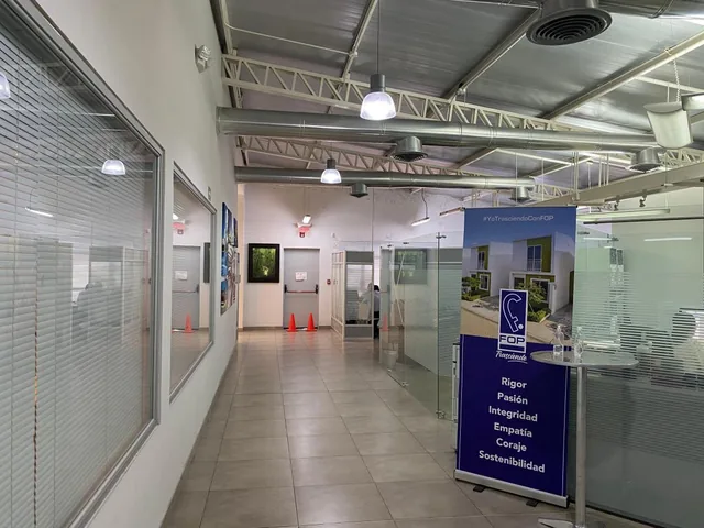 Venta de Oficina en Urb. Santa Leonor - H. Rios, Guayas — imagen 5