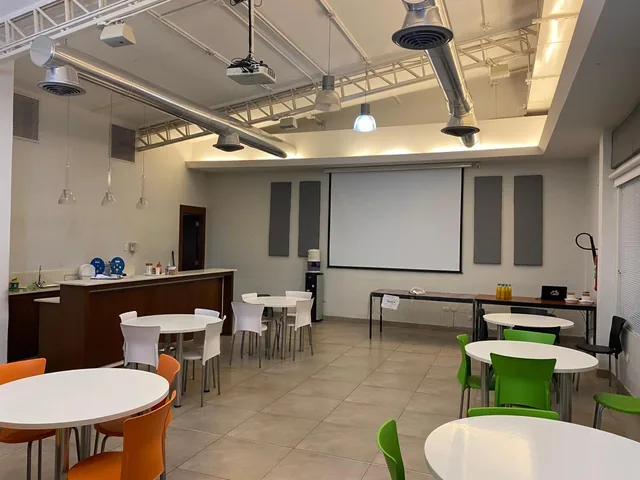 Venta de Oficina en Urb. Santa Leonor - H. Rios, Guayas — imagen 3