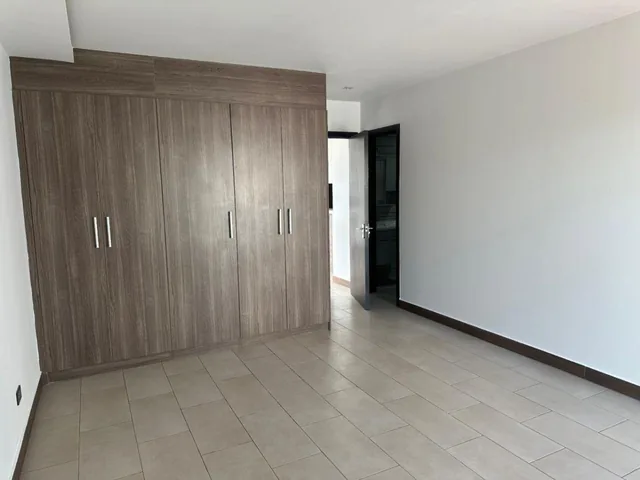 Suite de Venta, Sector Batan Bajo — imagen 5