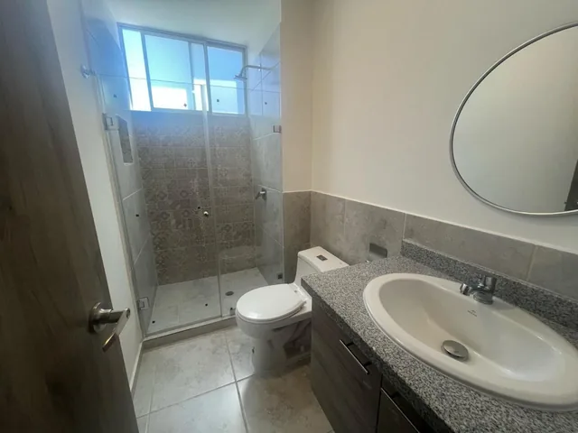 Venta de Departamento en Tumbaco 2 Habitaciones, Balcón — imagen 2