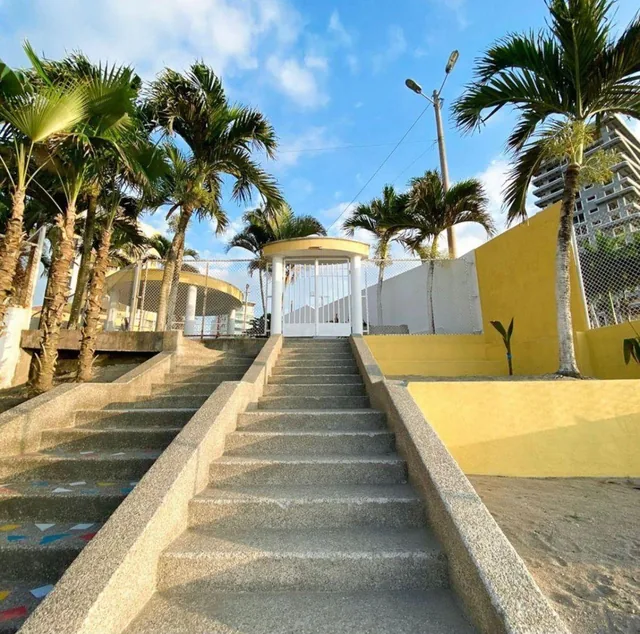 Departamento Amoblado de Venta en Tonsupa — imagen 5