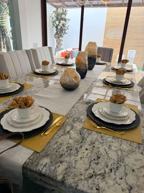 Vendo Casa Moderna y Totalmente Remodelada en Ciudad Celeste, Guayas — imagen 4