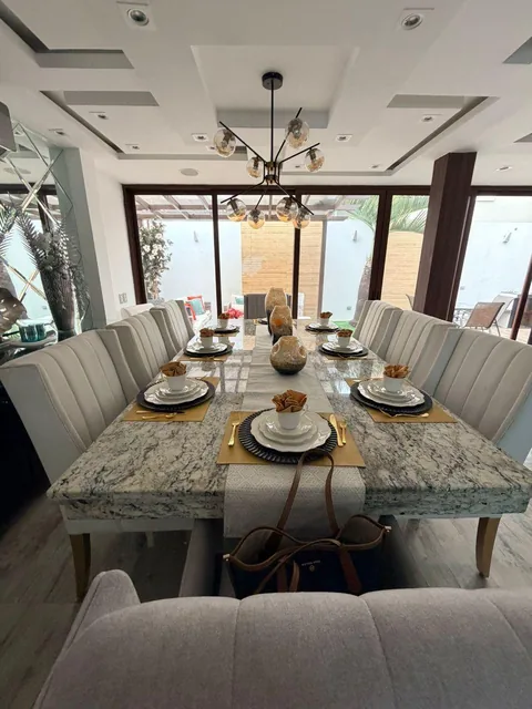 Vendo Casa Moderna y Totalmente Remodelada en Ciudad Celeste, Guayas — imagen 3
