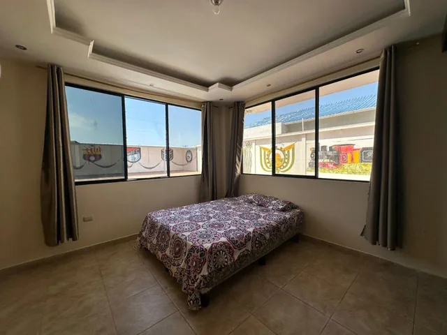 Venta de Casa de Playa Urb. Acapulco, Playas L. Garcia P. Guayas — imagen 4