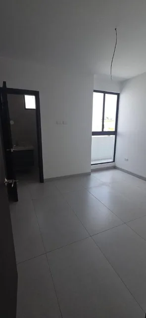 Venta Casa Estreno Cuatro Habitaciones en Urbanización La Riona Km 3 Via Samborondon, Guayas — imagen 5