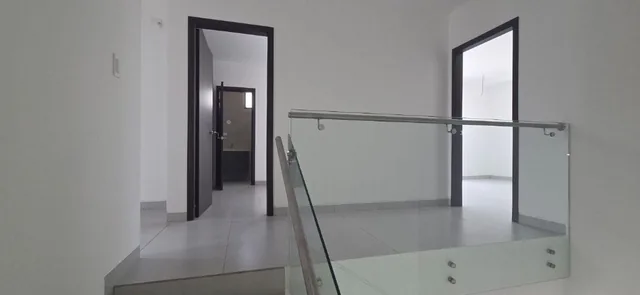 Venta Casa Estreno Cuatro Habitaciones en Urbanización La Riona Km 3 Via Samborondon, Guayas — imagen 3