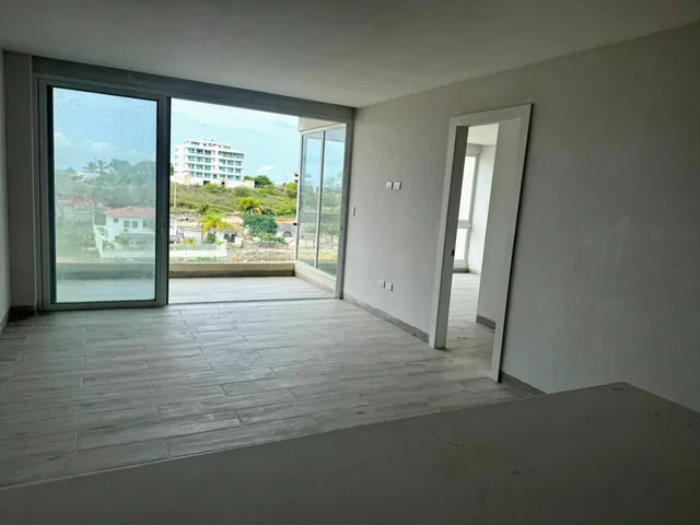Departamento de 3 Dorm. con Balcón y Vista Al Mar — imagen 4