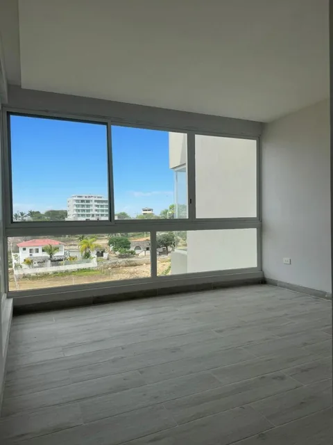Departamento de 3 Dorm. con Balcón y Vista Al Mar — imagen 2