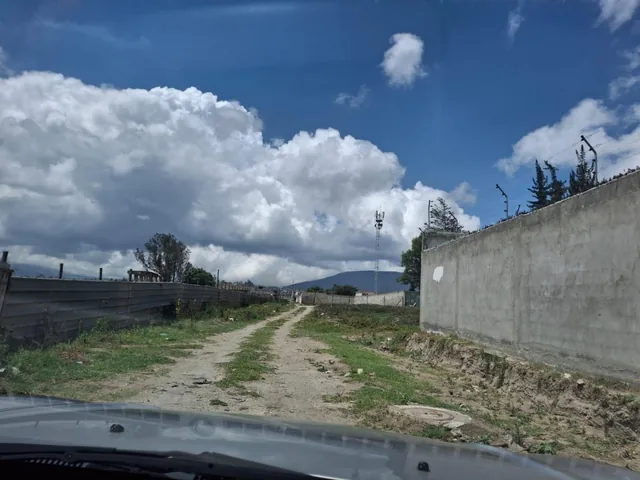 Terreno de Venta en Zabala, Calderón — imagen 4