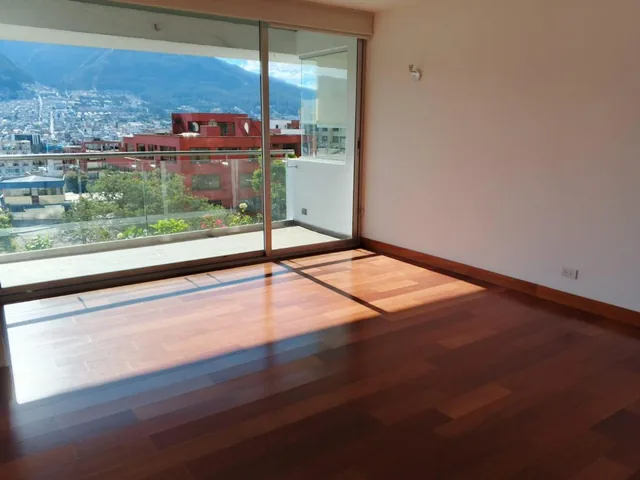 Vendo Exclusivo Dpto, 3 Hab. Hermosa Vista, Balcón. González Suárez — imagen 5
