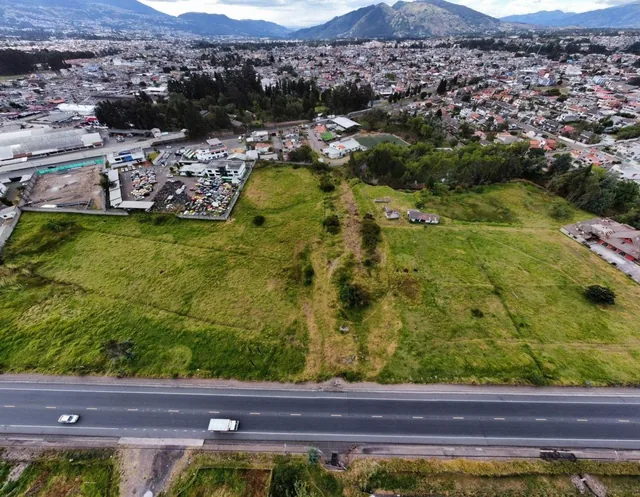 Terrenos Industriales Mediano y Bajo Impacto en Venta – Sangolquí | Frente a La E35 — imagen 3