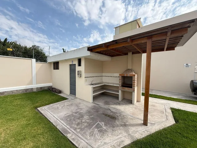 Casa con Ingreso Independiente en Venta Sector Mitad del Mundo — imagen 2