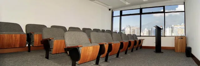 Twg Oficina en Venta, Ubicado en Esquina Portugal y 6 de Diciembre — imagen 2