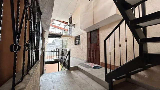 Se Vende Propiedad Rentable Departamentos + Locales — imagen 4