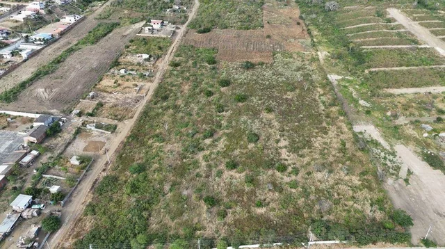 Terreno de Venta en Montecristi G/z, Manabí — imagen 2