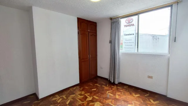 Venta Departamento Galo Plaza 3 Dorm. — imagen 3