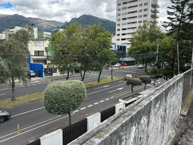 Vendo Excelente Propiedad en La Av Republica — imagen 5
