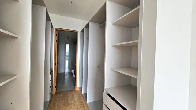 Venta Departamento con Vista en Cumbayá — imagen 2