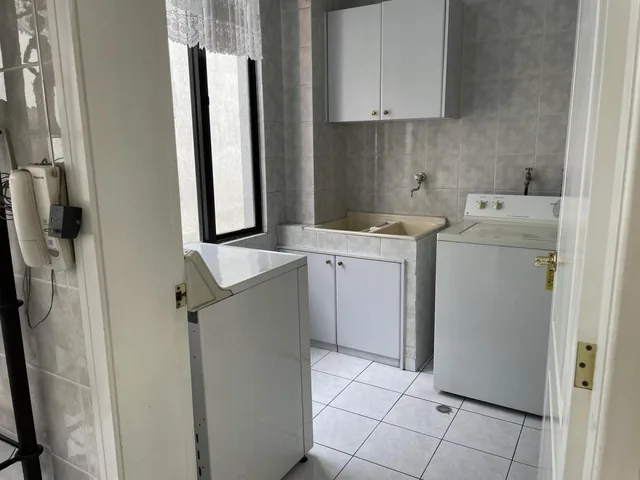 Lindo Departamento en Venta Quito Tenis - Sector Hidalgo de Pinto - Cerca del C. C. El Bosque — imagen 3