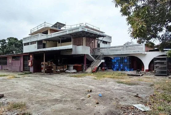 Venta Terreno con Bodega Chongon, Guayas — imagen 2