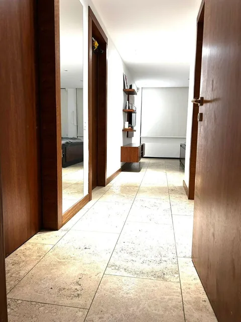 Vendo Departamento con Jardin en Cumbaya — imagen 3