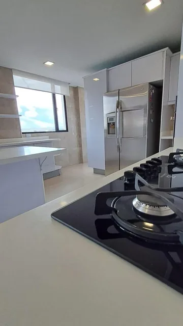 Vendo Hermoso Penthouse, 4 Dorm. Quito Tenis, 637 m² Excelente Vista! — imagen 4