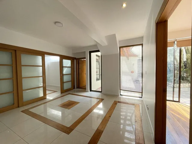 Departamento de Venta en Cumbaya Sector Jardines del Este 1 — imagen 4