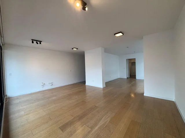 Departamento con Balcón en Venta 178 m² 3 Dorm. Sector República de El Salvador — imagen 2