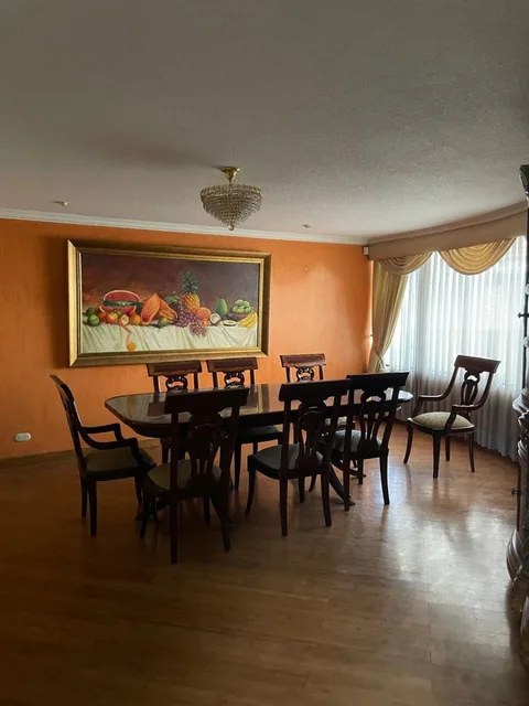 Amplia y Cómoda Casa con 4 Habitaciones de 860 m² en Venta Sector Miravalle Dentro de Urbanización — imagen 4