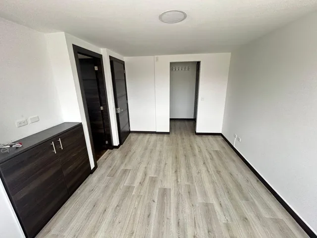 Venta Casa Moderna Cuatro Dorm. Terrraza — imagen 5