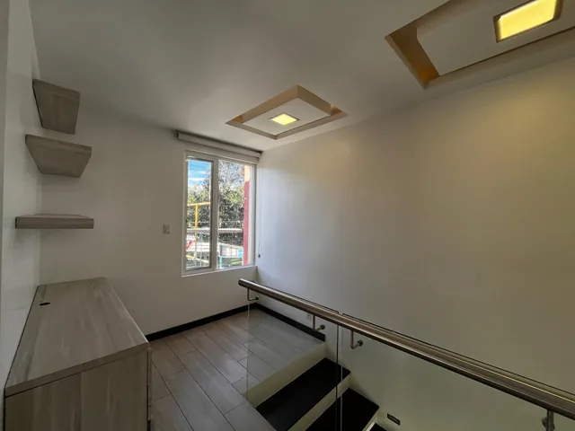 Linda Casa de Venta en Jardines de La Pampa — imagen 5