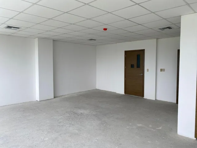 Oficina Comercial de 48 m² en Venta en Norte de Guayaquil, Guayas — imagen 3